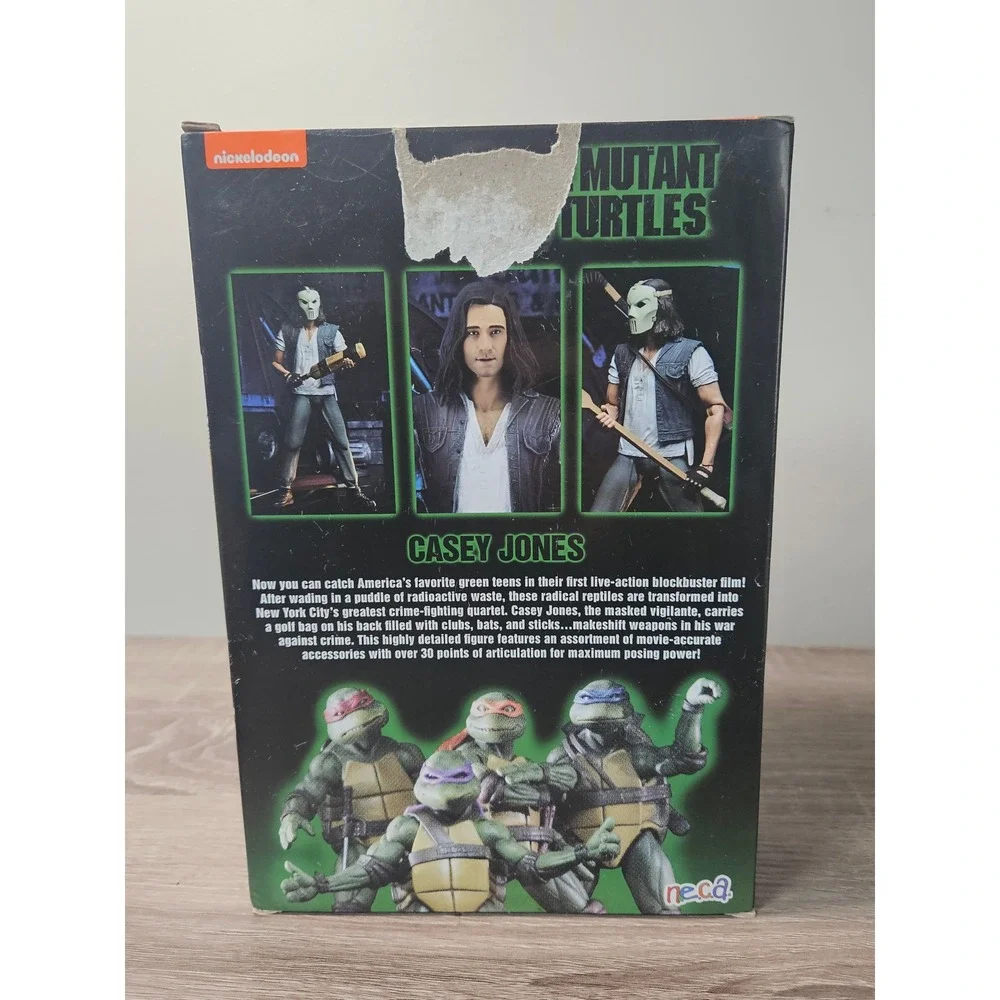 NECA TMNT 1990 Movie Ultimate Casey Jones 7 Inch Action Figure New In Box Wear